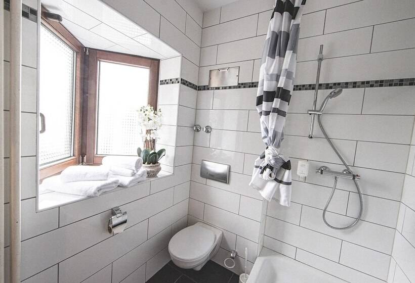 هتل Plaza Inn Recklinghausen