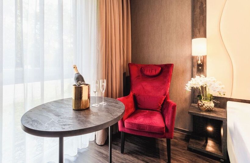 هتل Plaza Inn Recklinghausen
