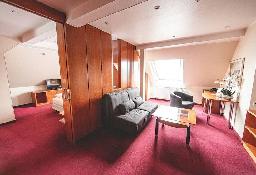 هتل Plaza Inn Recklinghausen