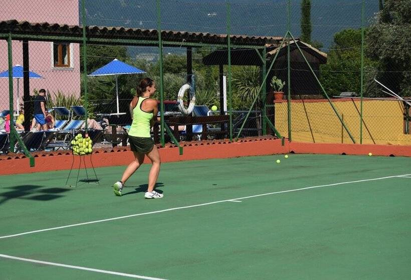 هتل Residenza Le Due Torri