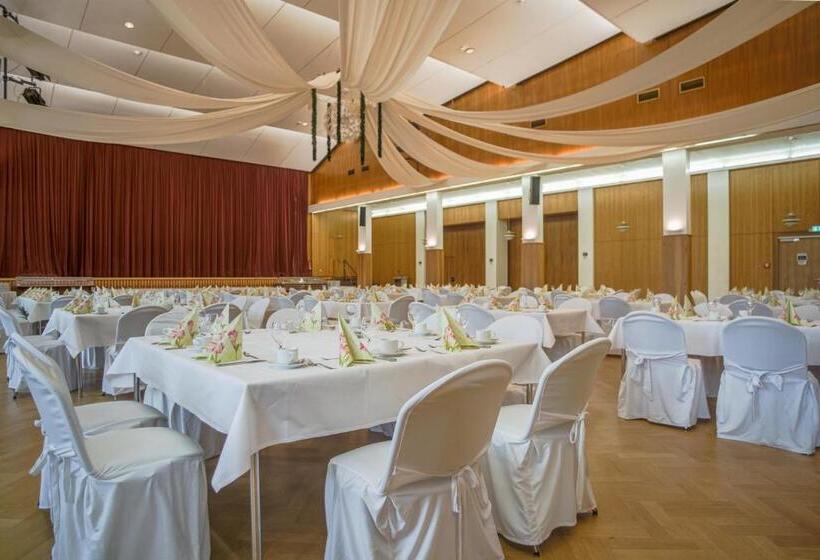هتل Schuetzenhaus Vorsfelde