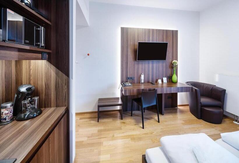 Sevendays Hotel Boardinghouse