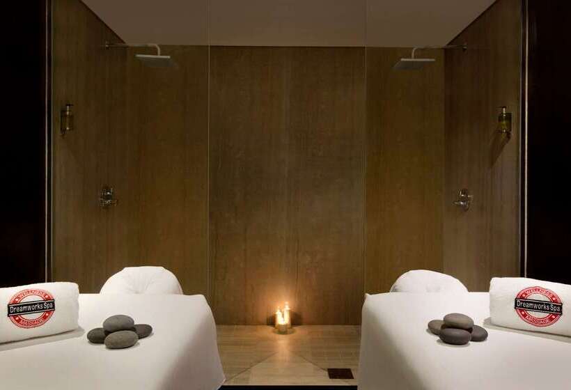 酒店 The First Collection Marina