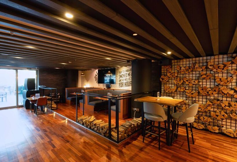 酒店 The First Collection Marina