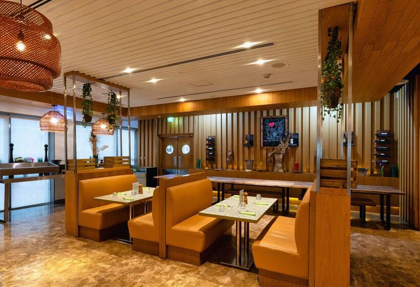 酒店 The First Collection Marina