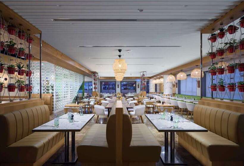 酒店 The First Collection Marina