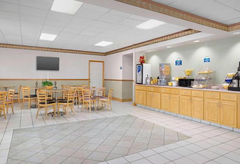مُتل Days Inn By Wyndham Lake City I75