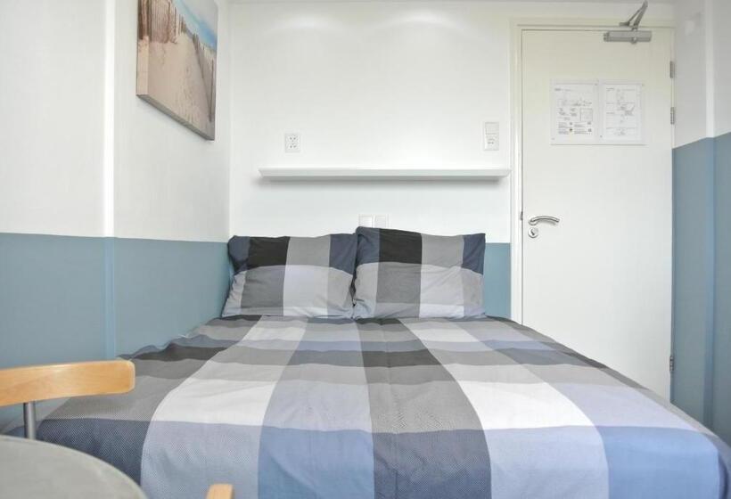هتل Bed&breakfast Aan Strand