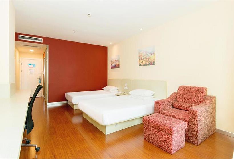 Отель Hanting Express Shanghai Bund East Jinling Road