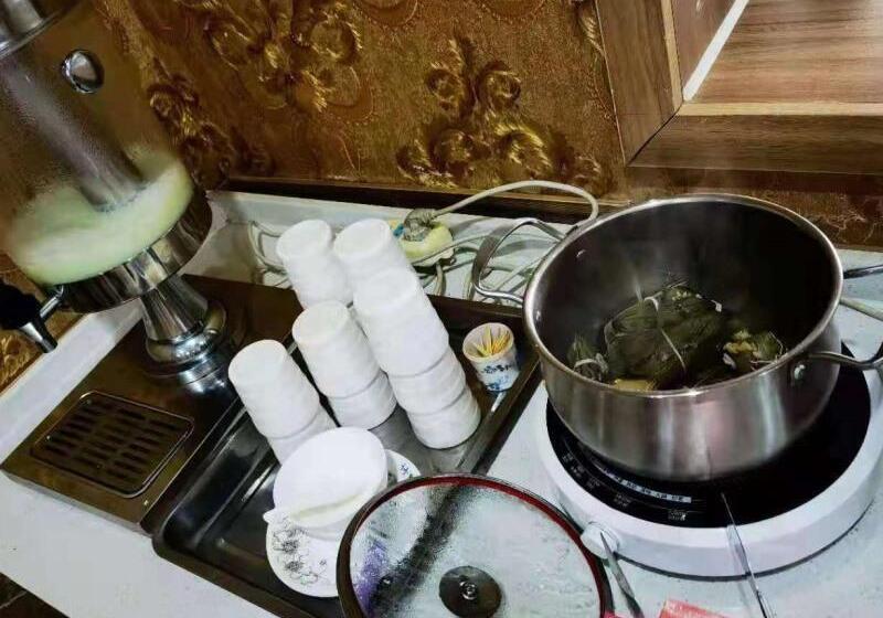 호텔 Green Tree Inn Express