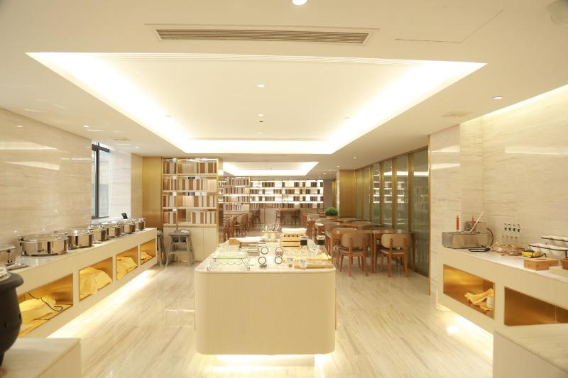 호텔 Ji  Suqian Bus Station