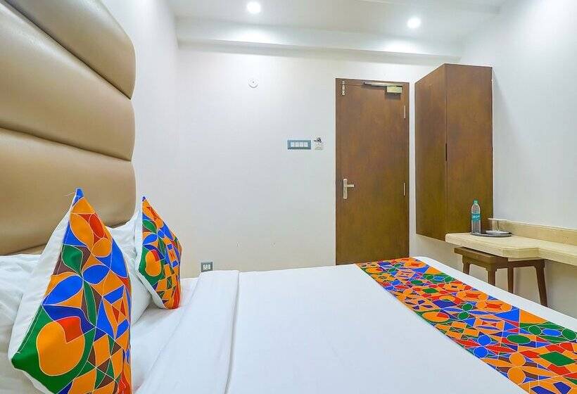 Fabhotel Ruklo