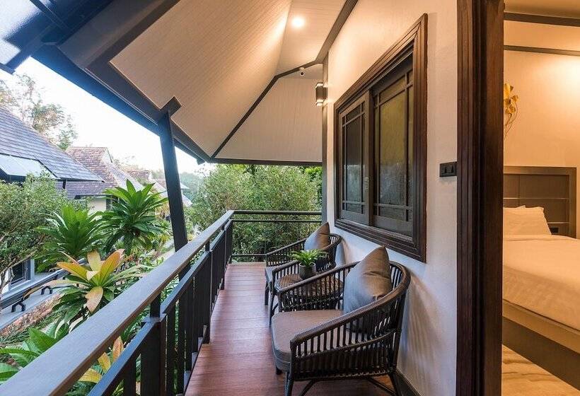 هتل Loy Chalet