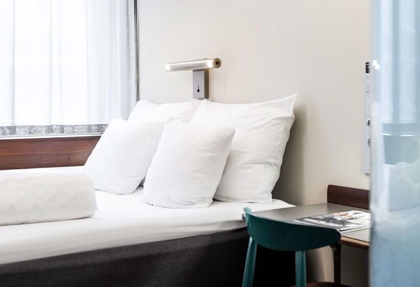 هتل Best Western And