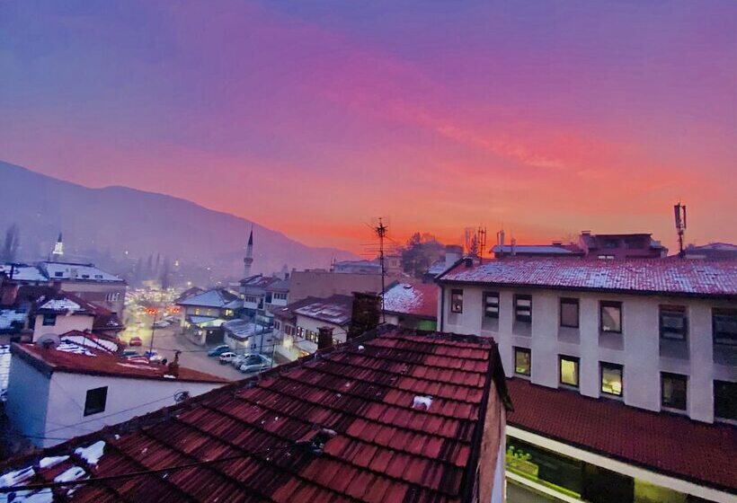 Fotos del hotel Halvat Guesthouse:  53