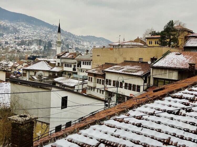 Fotos del hotel Halvat Guesthouse:  34