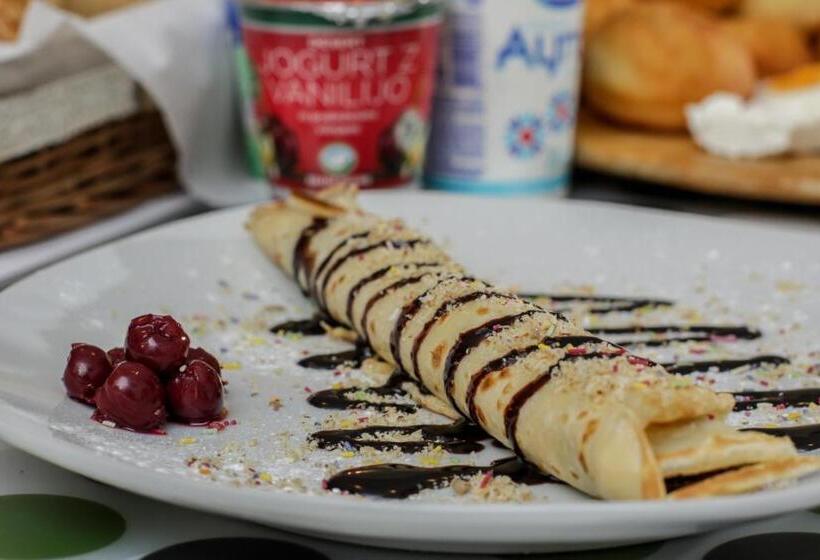 Fotos del hotel Halvat Guesthouse:  44