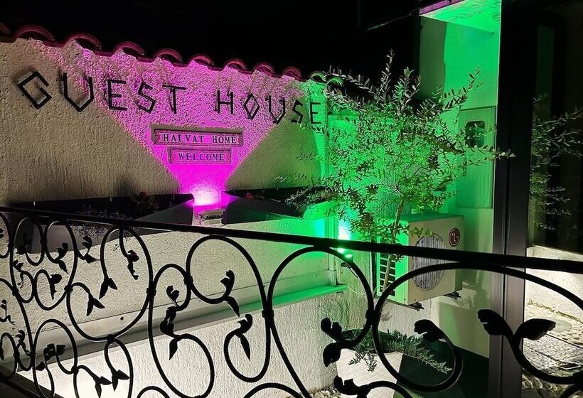 Fotos del hotel Halvat Guesthouse:  51