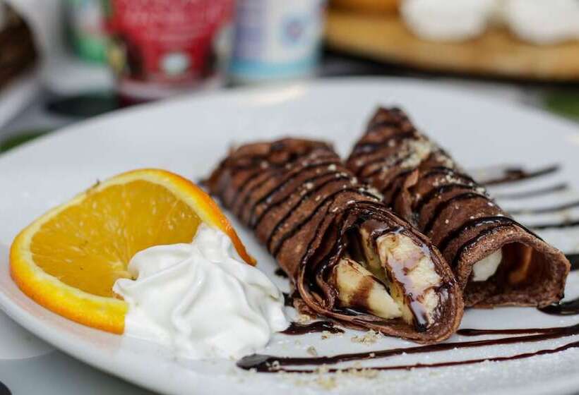 Fotos del hotel Halvat Guesthouse:  2