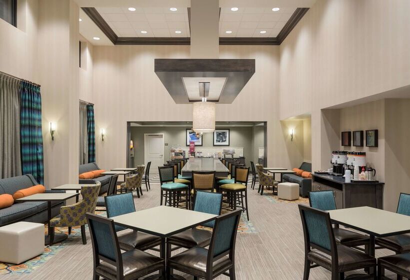 هتل Hampton Inn & Suites West Des Moines/sw Mall Area
