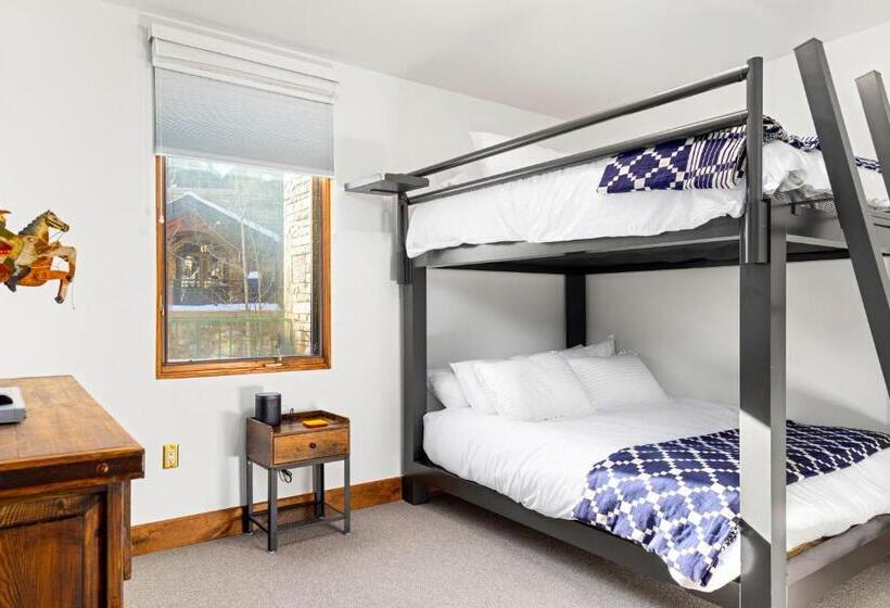 هتل Dakota Place 7