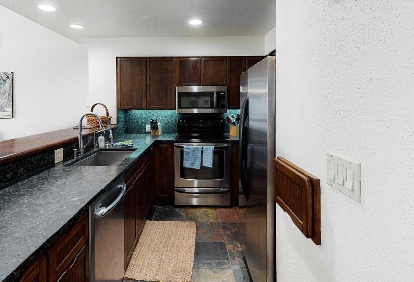 هتل Dakota Place 7