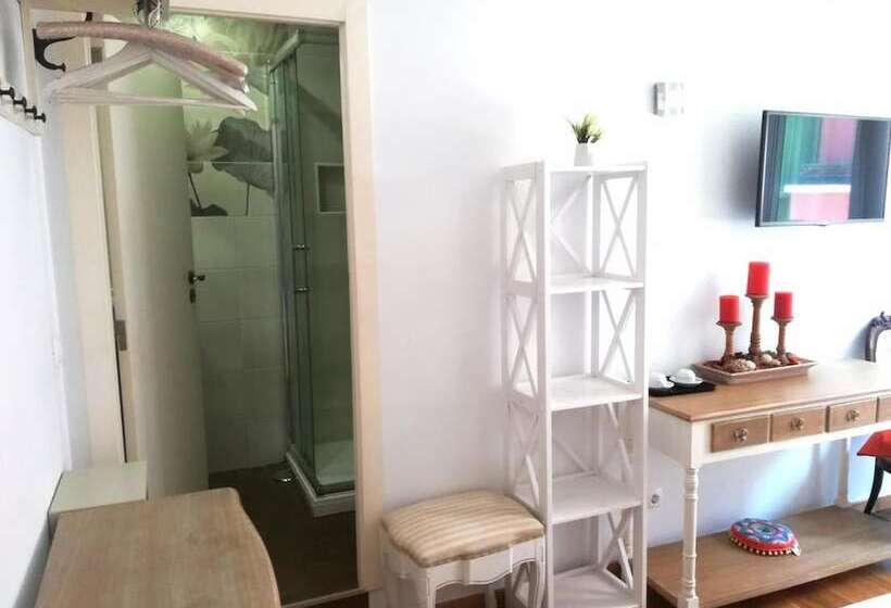 Fotos del hotel Lisbon Terrace Suites Large Groups Apartment:  24