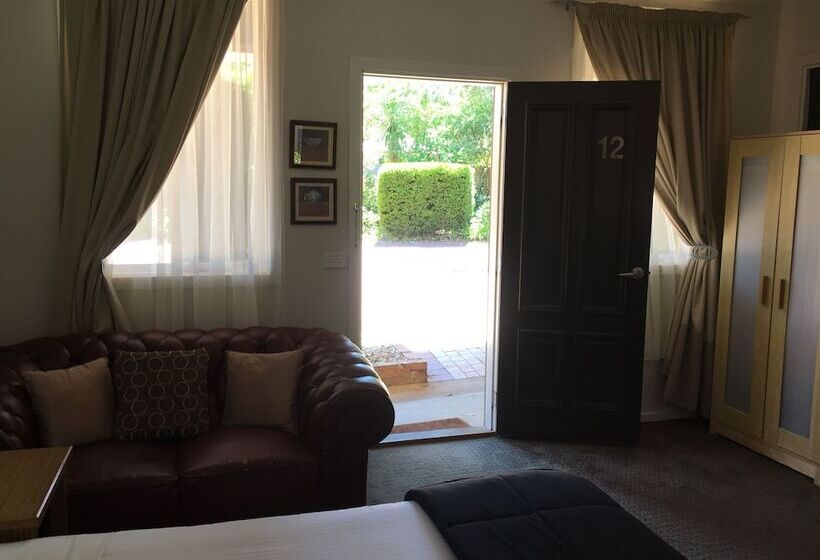 Norwood House Motel & Receptions
