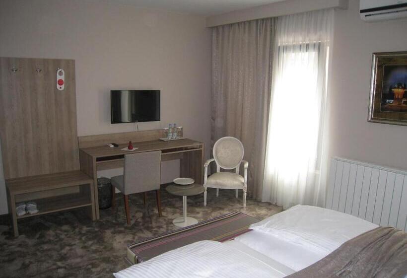 Fotos del hotel Vip:  8