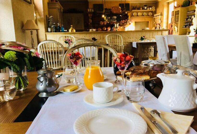 پانسیون Chateau D Origny, Chambres D Hotes Et Restaurant Gastronomique