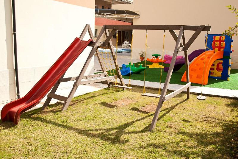 هتل Tropicanas Apart