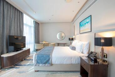 Century Marina Hotel Lusail