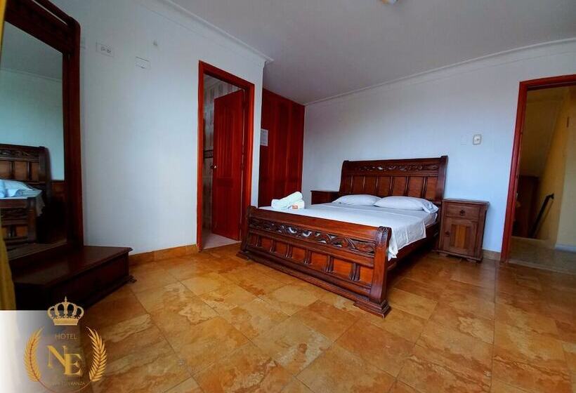 هتل Nueva Esperanza