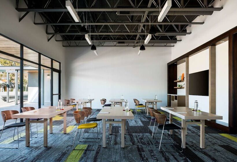 Andaz Scottsdale Resort & Bungalows