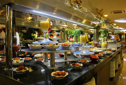 בית מלון כפרי Wyndham Afyonkarahisar Thermal & Spa