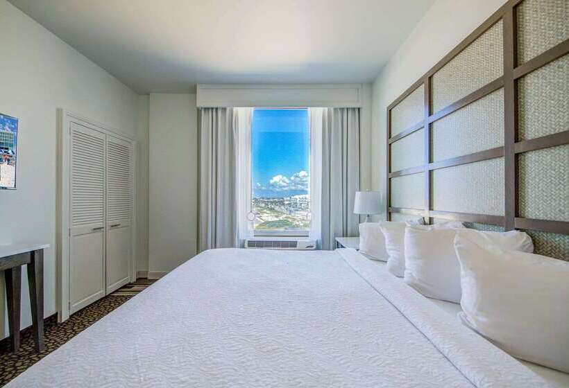 هتل Best Western Premier   The Tides