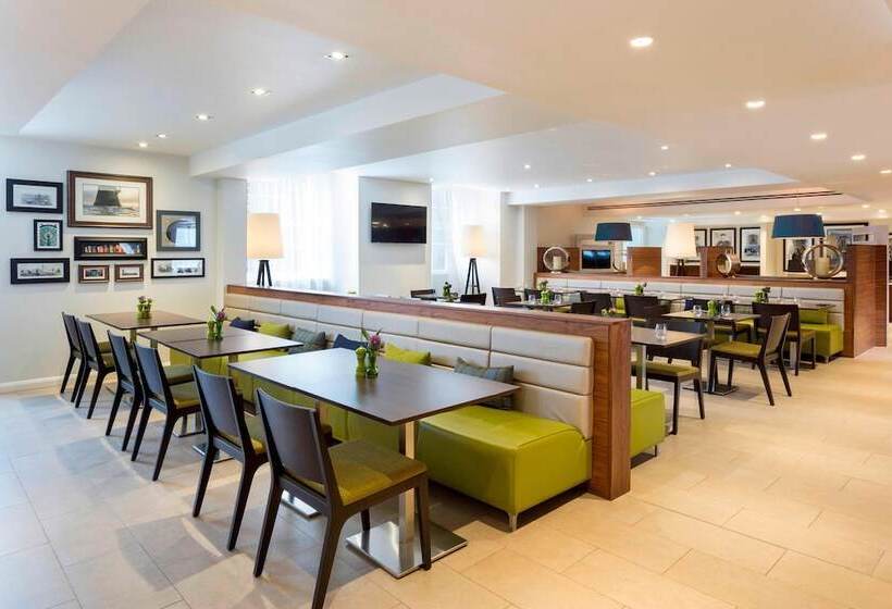 Fotos del hotel Courtyard By Marriott Edinburgh:  26