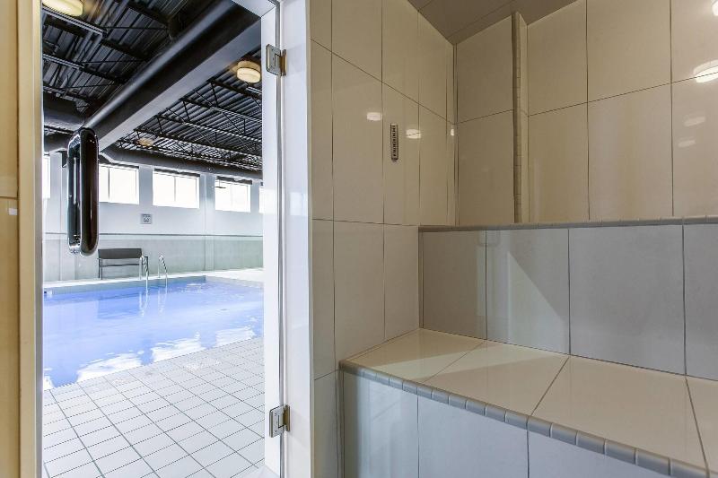 فندق Courtyard By Marriott Montreal West Island/baie D’urfe