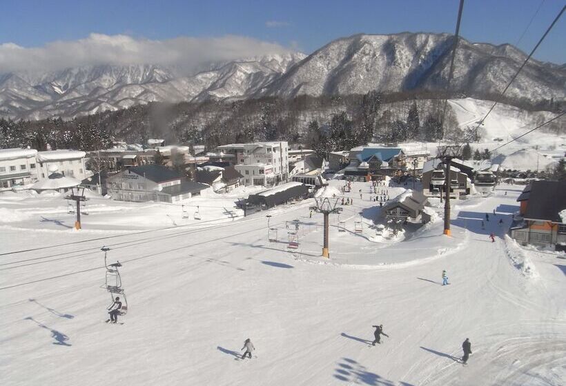 בית מלון כפרי Hakuba Tsugaike Ski Slope Side Espoir Misawa