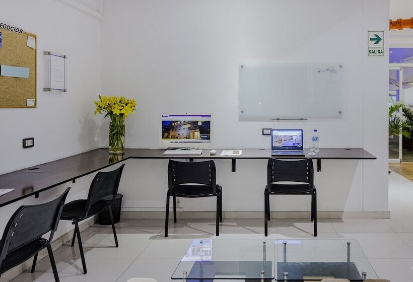هتل Gran Palma Piura
