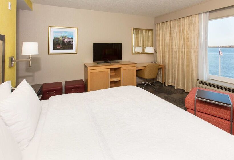 בית מלון כפרי Hampton Inn Palatka