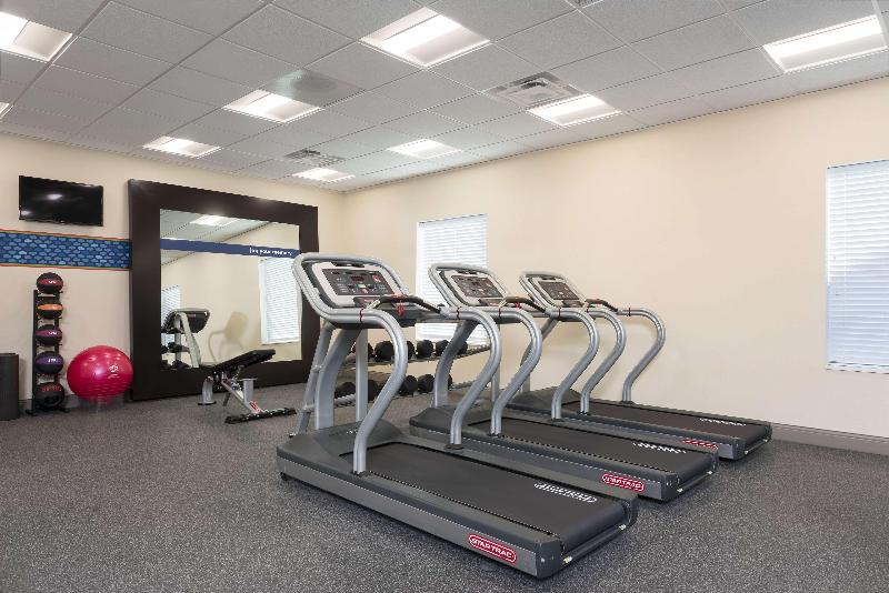בית מלון כפרי Hampton Inn & Suites Chicago Schaumburg