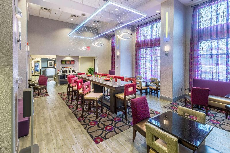 酒店 Hampton Inn & Suites Dublin