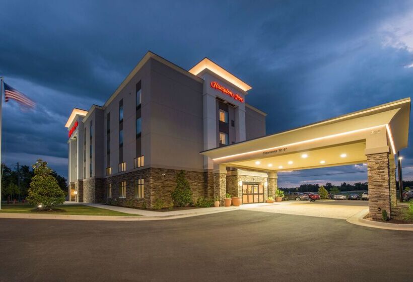 בית מלון כפרי Hampton Inn Waynesboro