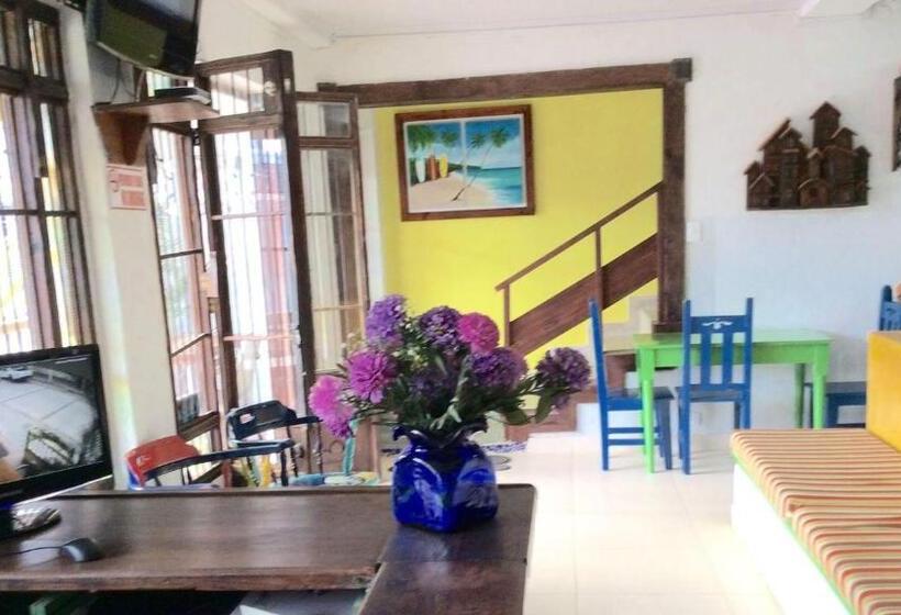 هتل La Posada De Lulu