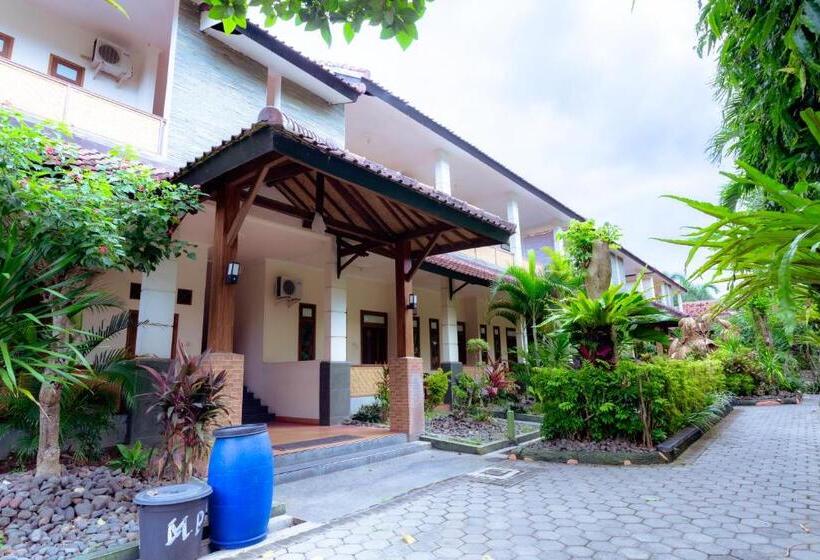 هتل Mahkota Plengkung By Ecommerceloka