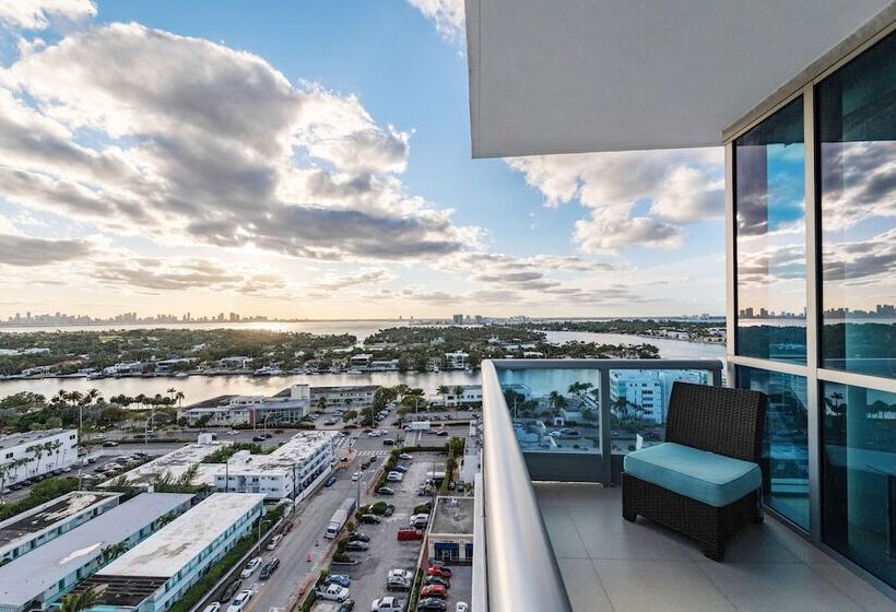 هتل Monte Carlo Miami Beach