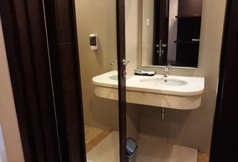 Fotos del hotel Oasis Siliwangi Sport:  26