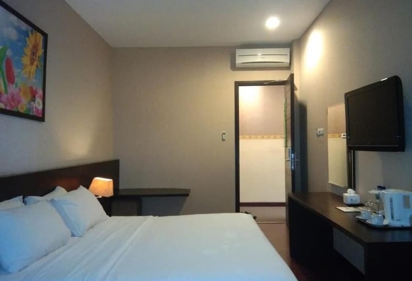 Fotos del hotel Oasis Siliwangi Sport:  28