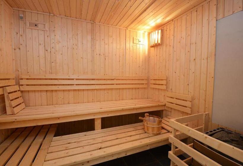 هتل Résidence Odalys Les Balcons D'auréa